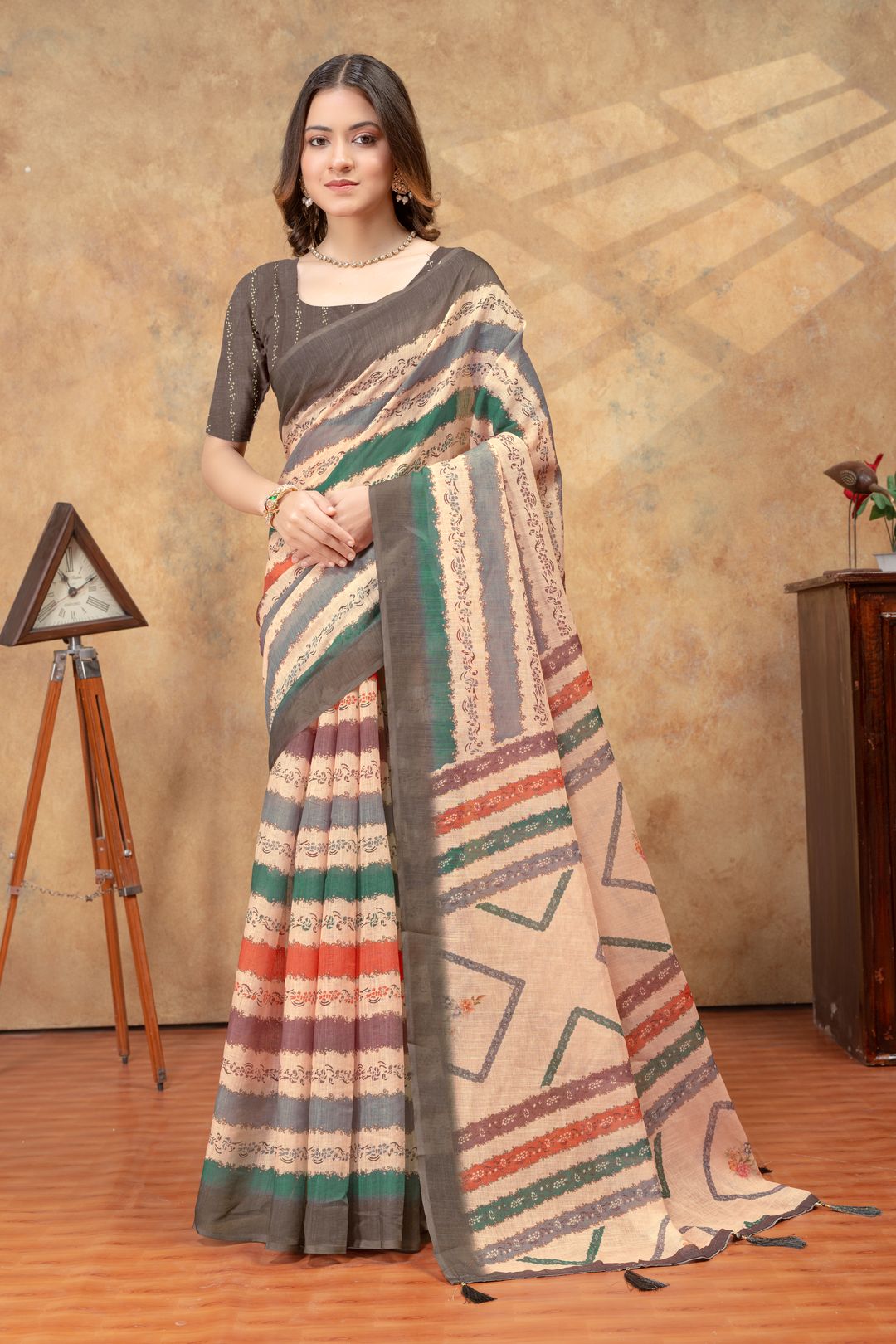 Grey Linen Cotton Printed Saree with Artistic Plain Borders