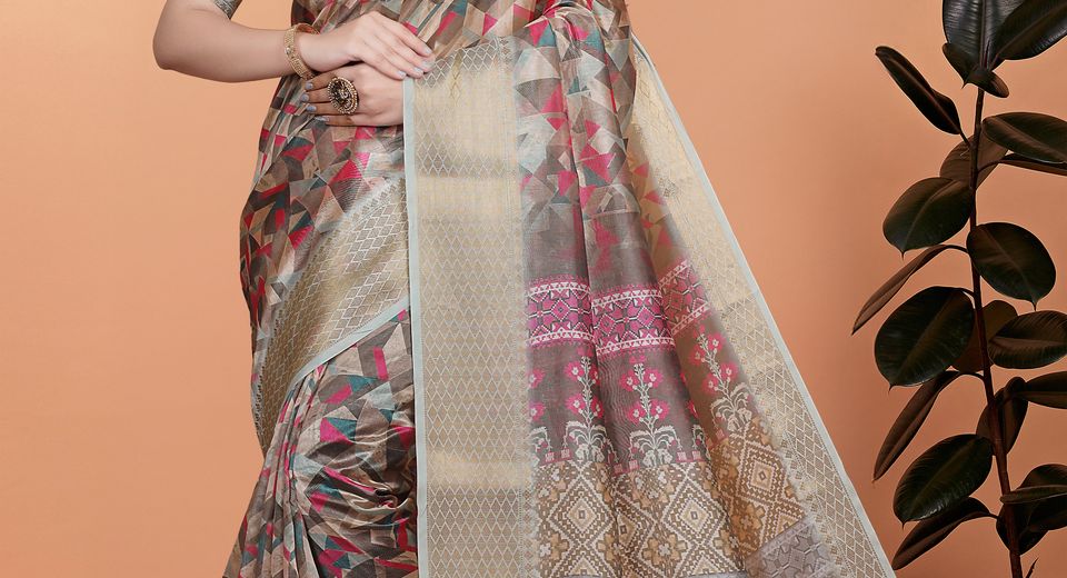 What Surat Textile Markets Teach Shoppers About Saree Fabric Names