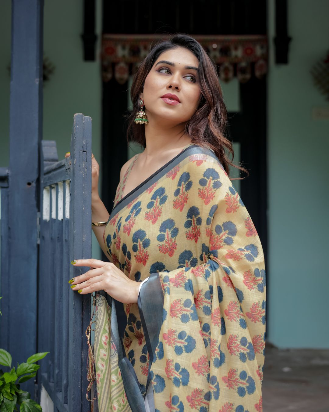 Beige Floral Print Linen Cotton Saree with Grey Border Work