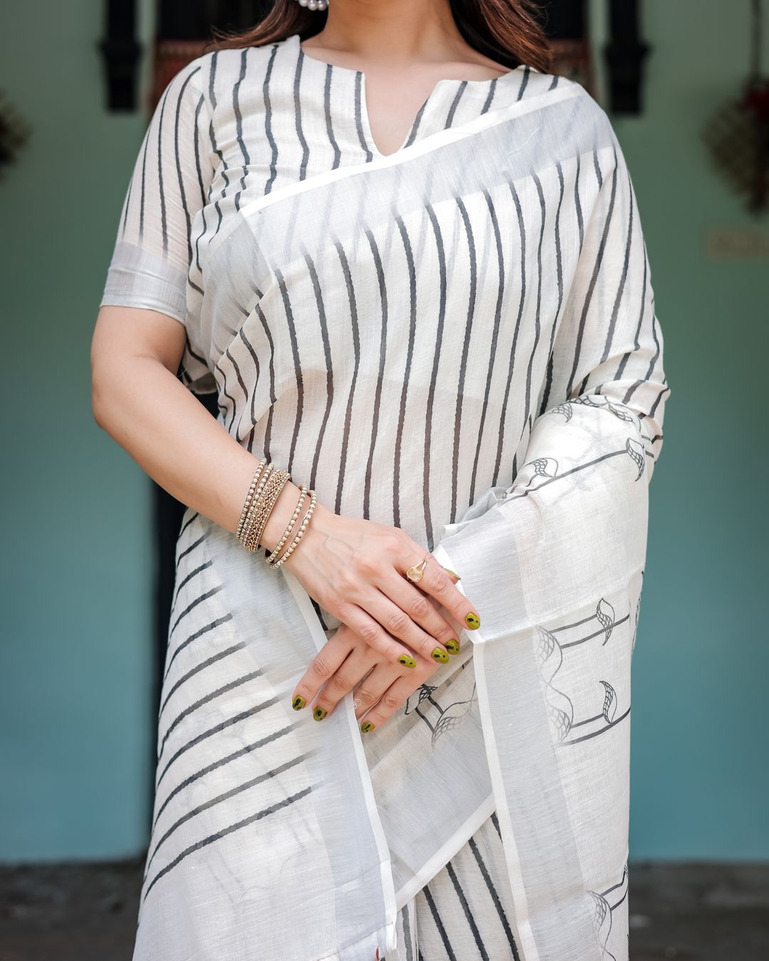 Ivory Linen Cotton Saree with Black Stripe Motif Design