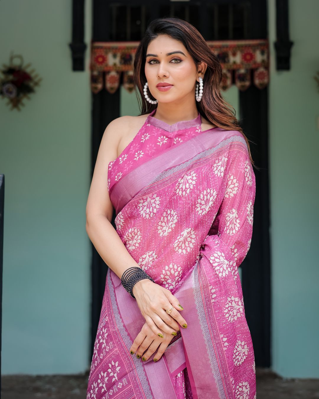 Pink Linen Cotton Saree with Floral Print Border Online