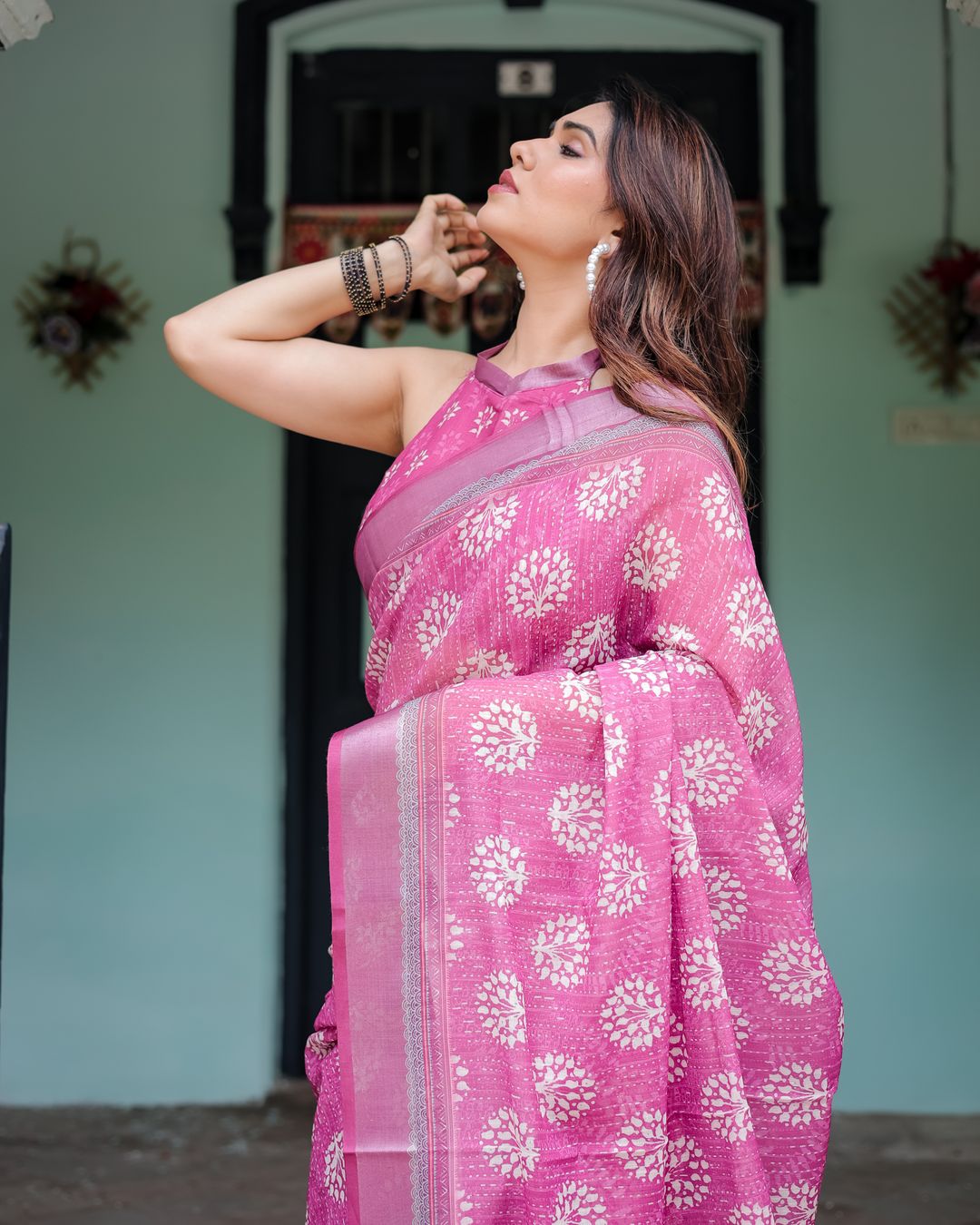 Pink Linen Cotton Saree with Floral Print Border Online