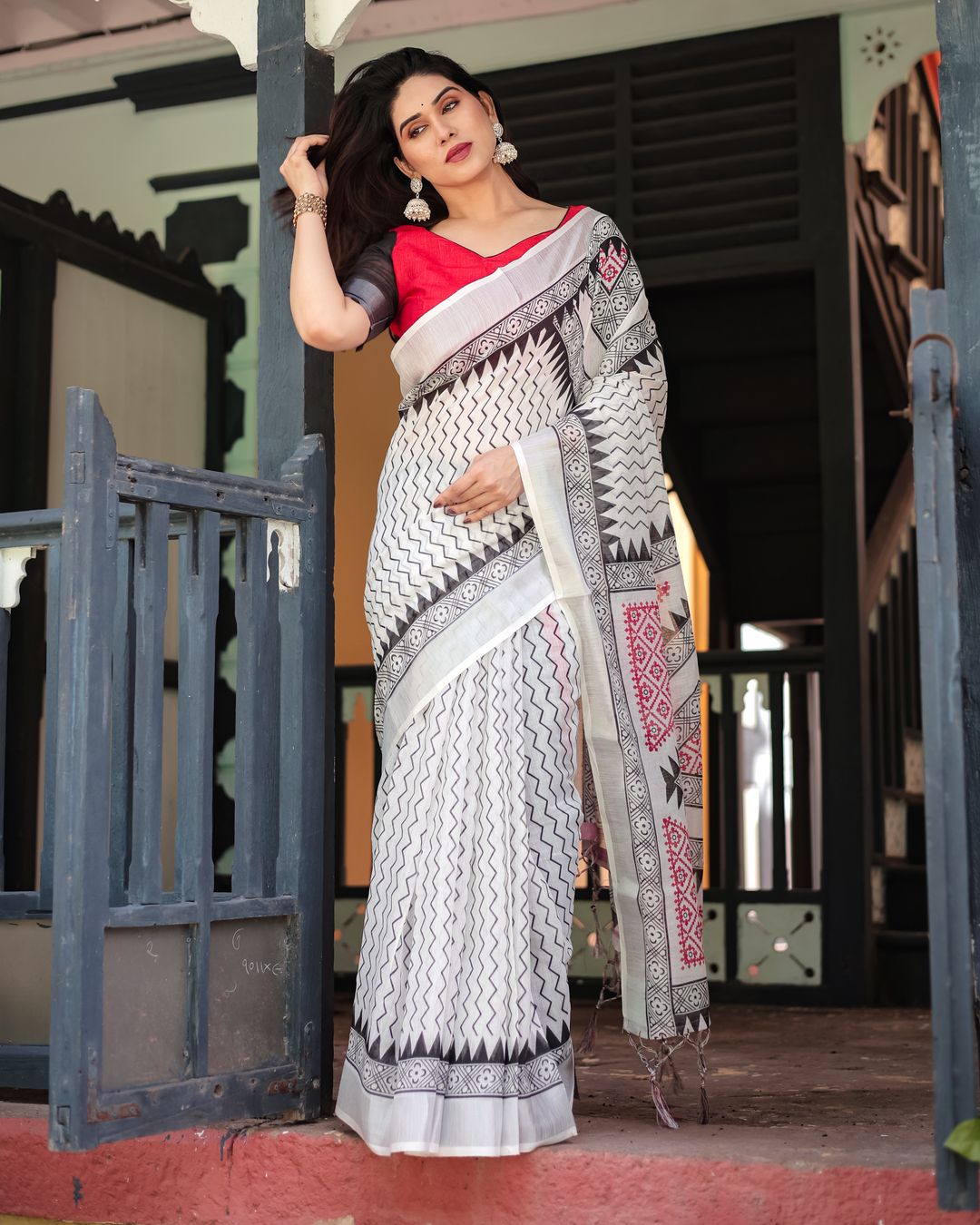Ivory Linen Cotton Saree with Black Pink Tribal Pattern