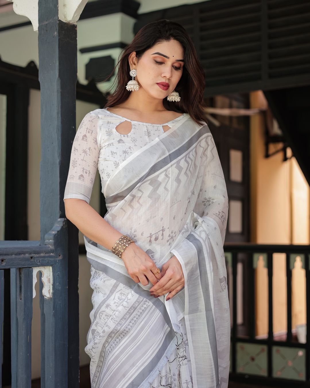 Ivory Linen Cotton Saree with Grey Folk Pattern Artwork