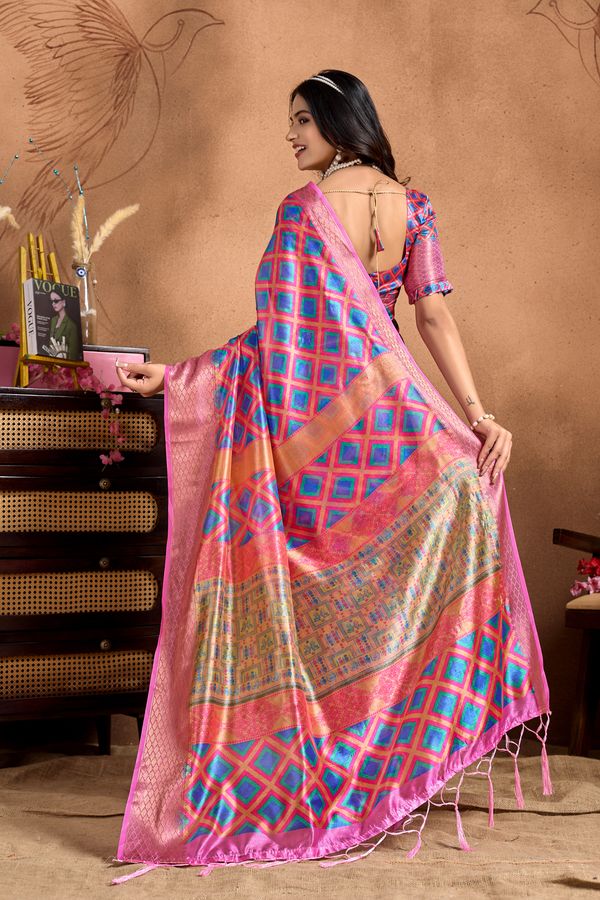 Pink Multicolor Geometric Print Linen Cotton Saree