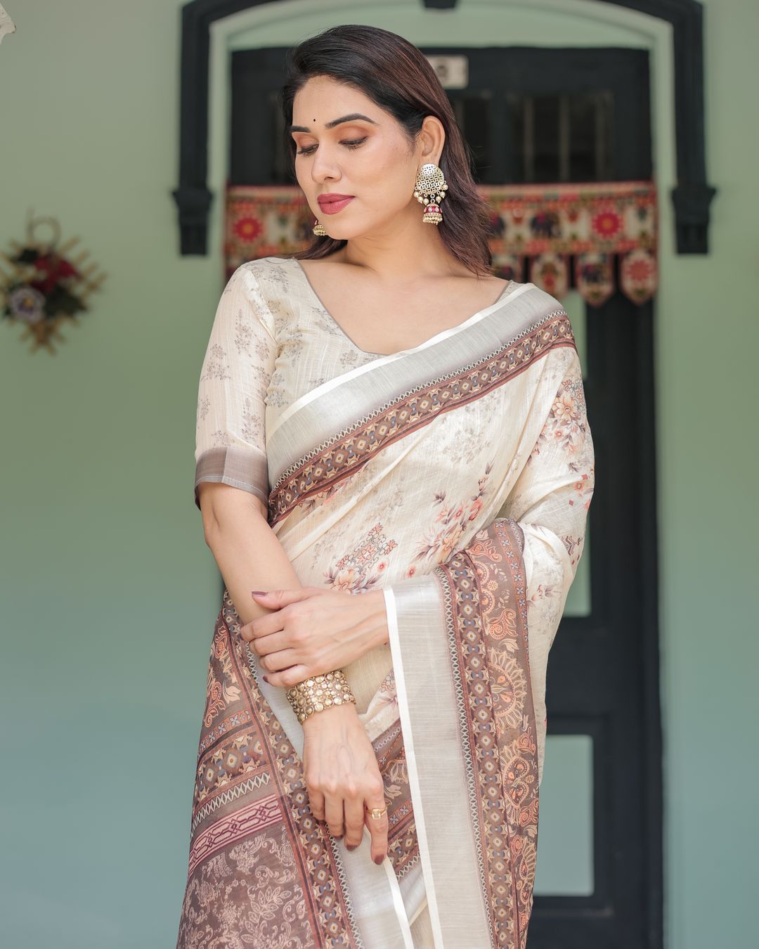 Ivory Linen Cotton Saree with Floral Print & Detailed Pallu