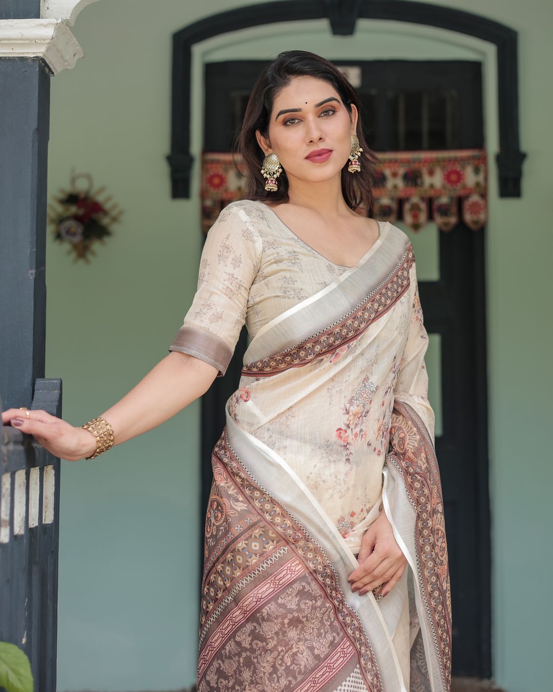 Ivory Linen Cotton Saree with Floral Print & Detailed Pallu