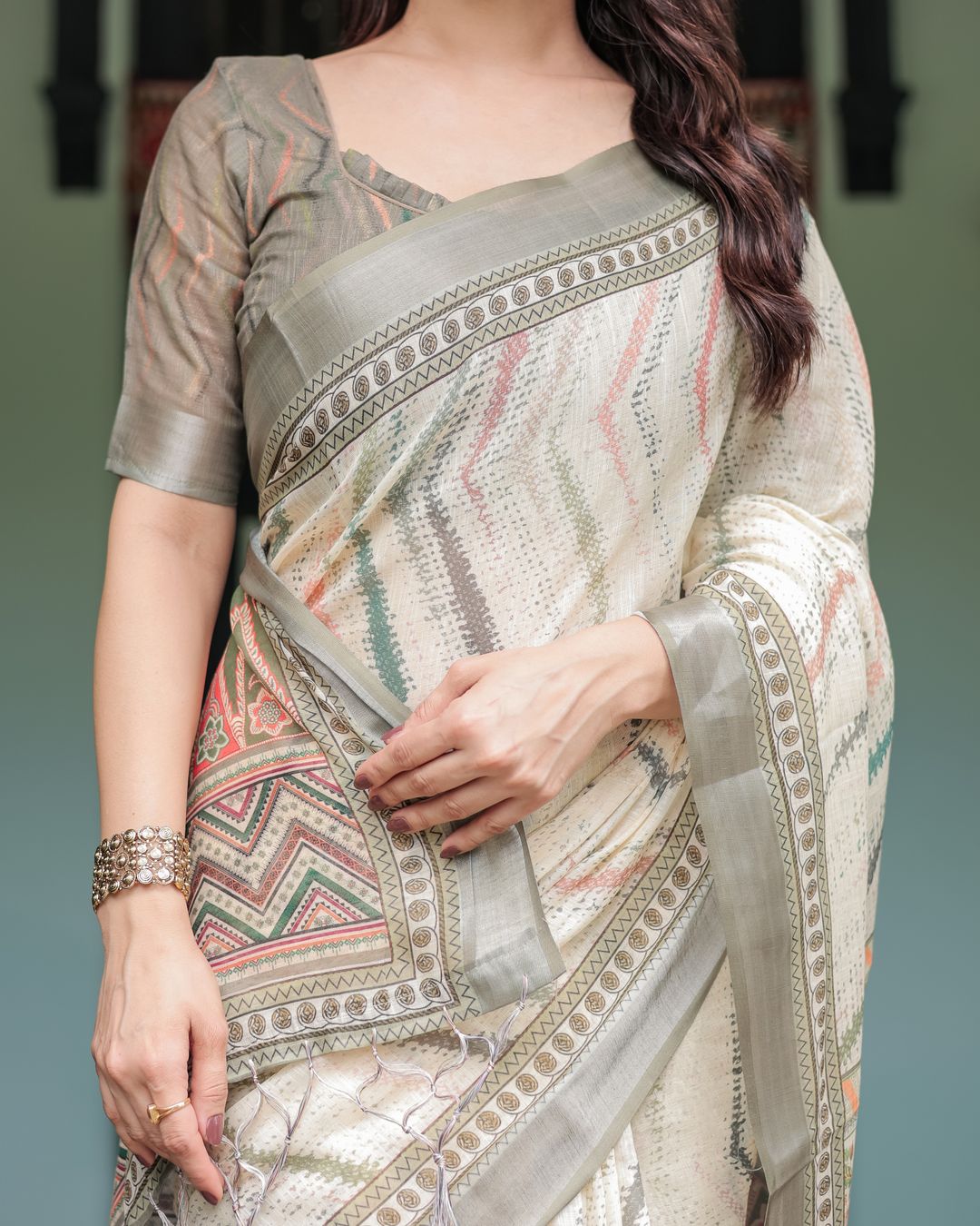 Ivory Linen Cotton Saree with Tribal Print Border and Pallu