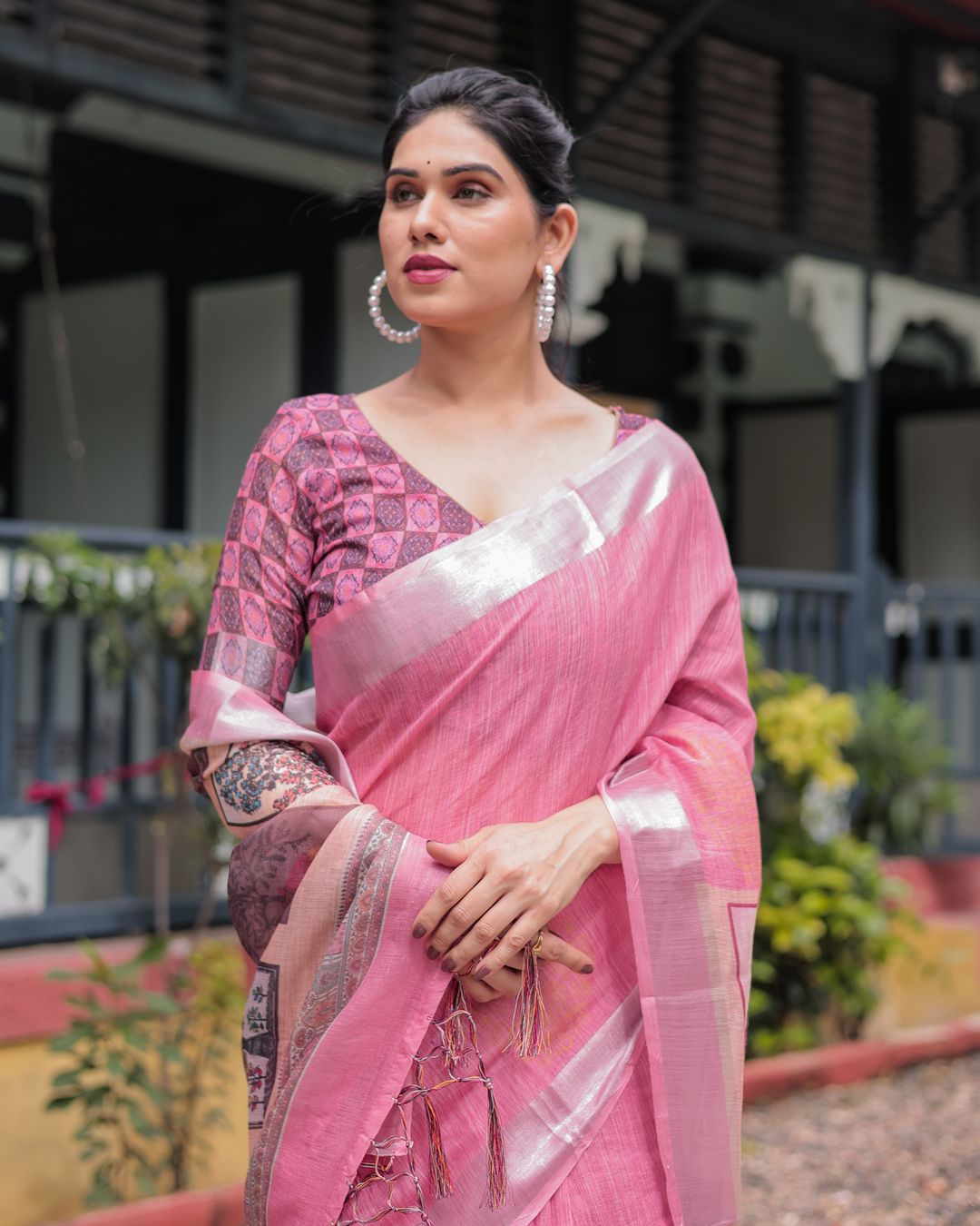Rose Pink Artistic Printed Linen Cotton Saree With Unstitched Blouse