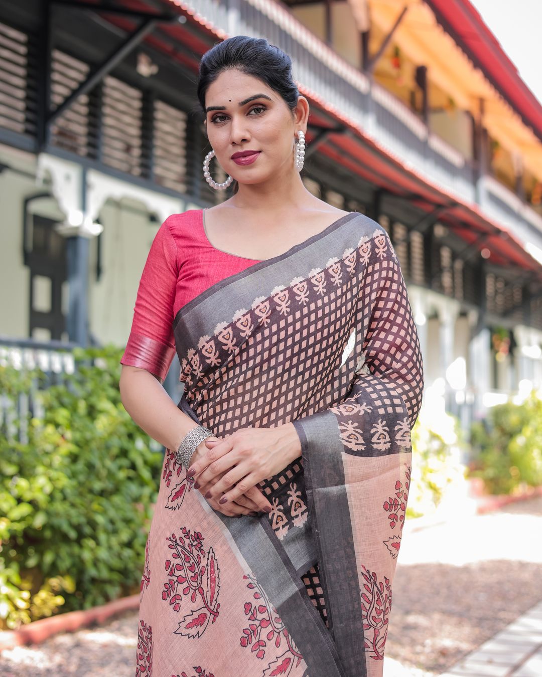 Pink Grey Checked Floral Linen Cotton Saree With Blouse Set