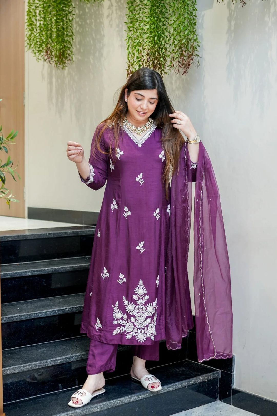Veena Plum Purple Muslin Embroidered Kurta Set with Organza Dupatta