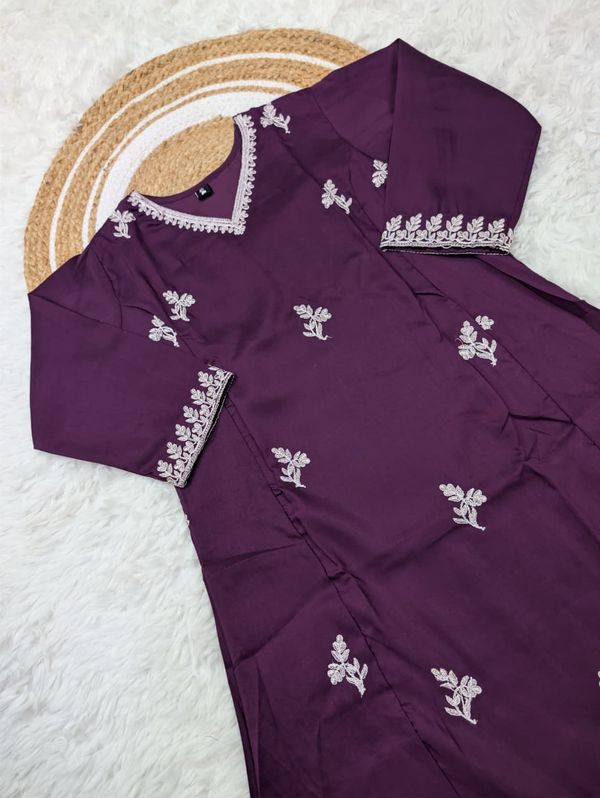 Veena Plum Purple Muslin Embroidered Kurta Set with Organza Dupatta