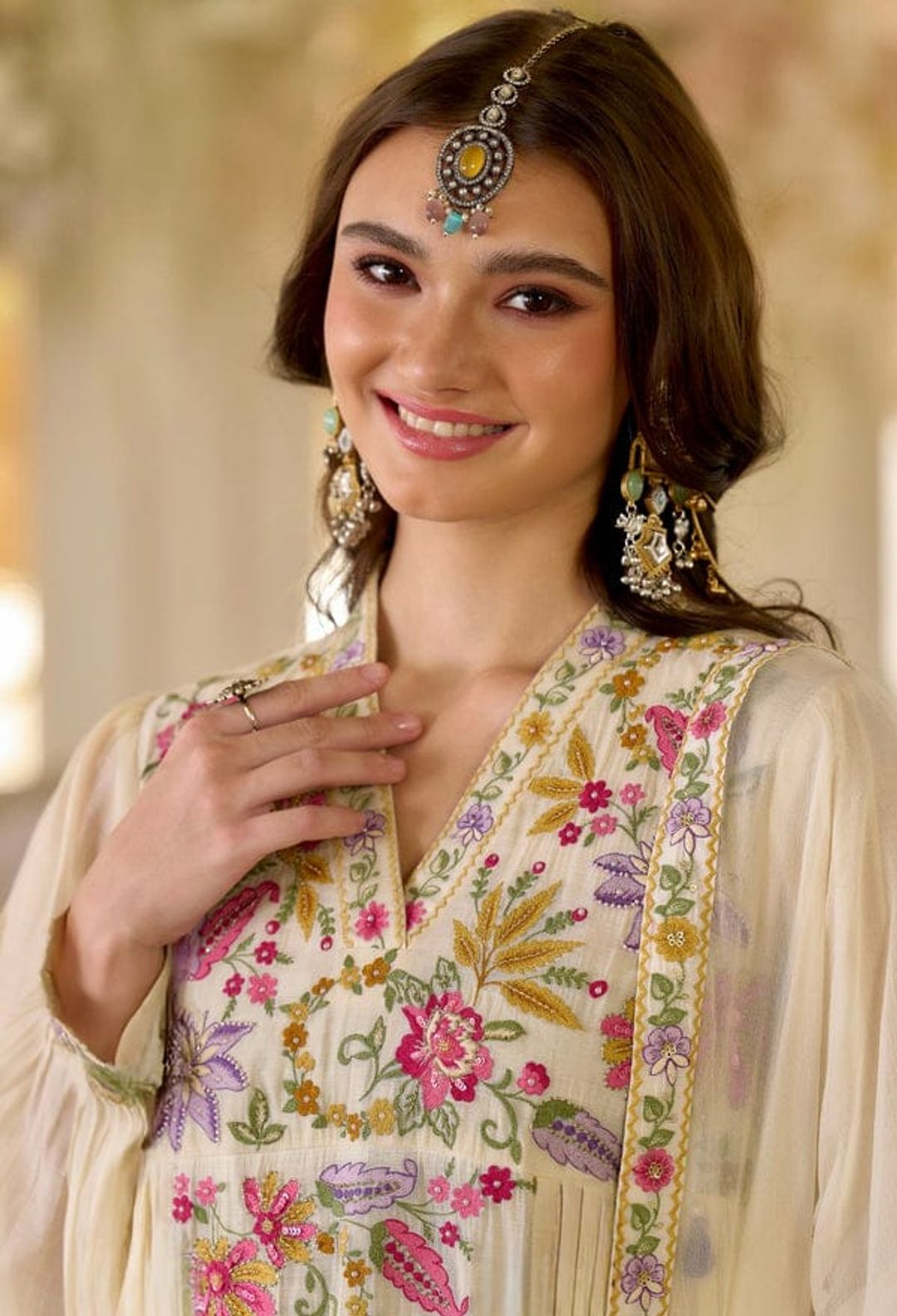 Shreesha Ivory Floral Embroidered Georgette Kurta Set