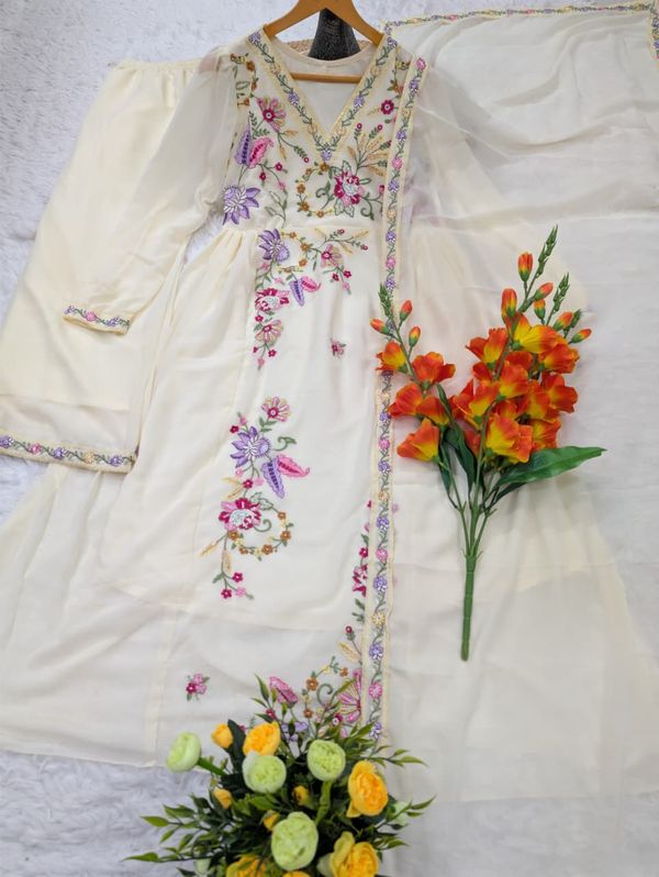 Shreesha Ivory Floral Embroidered Georgette Kurta Set