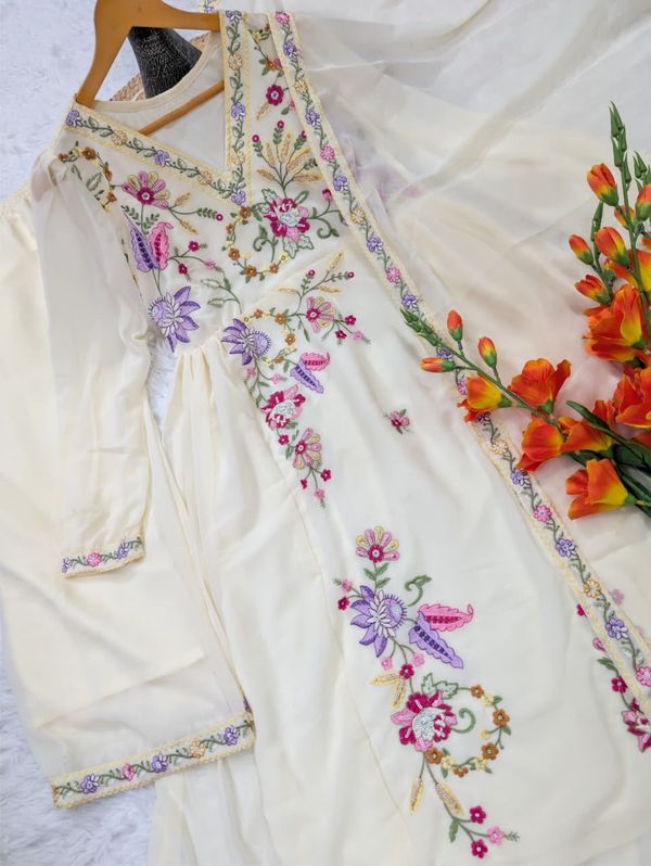 Shreesha Ivory Floral Embroidered Georgette Kurta Set