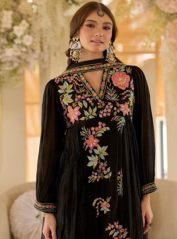 Black Floral Embroidered Georgette Kurta Set