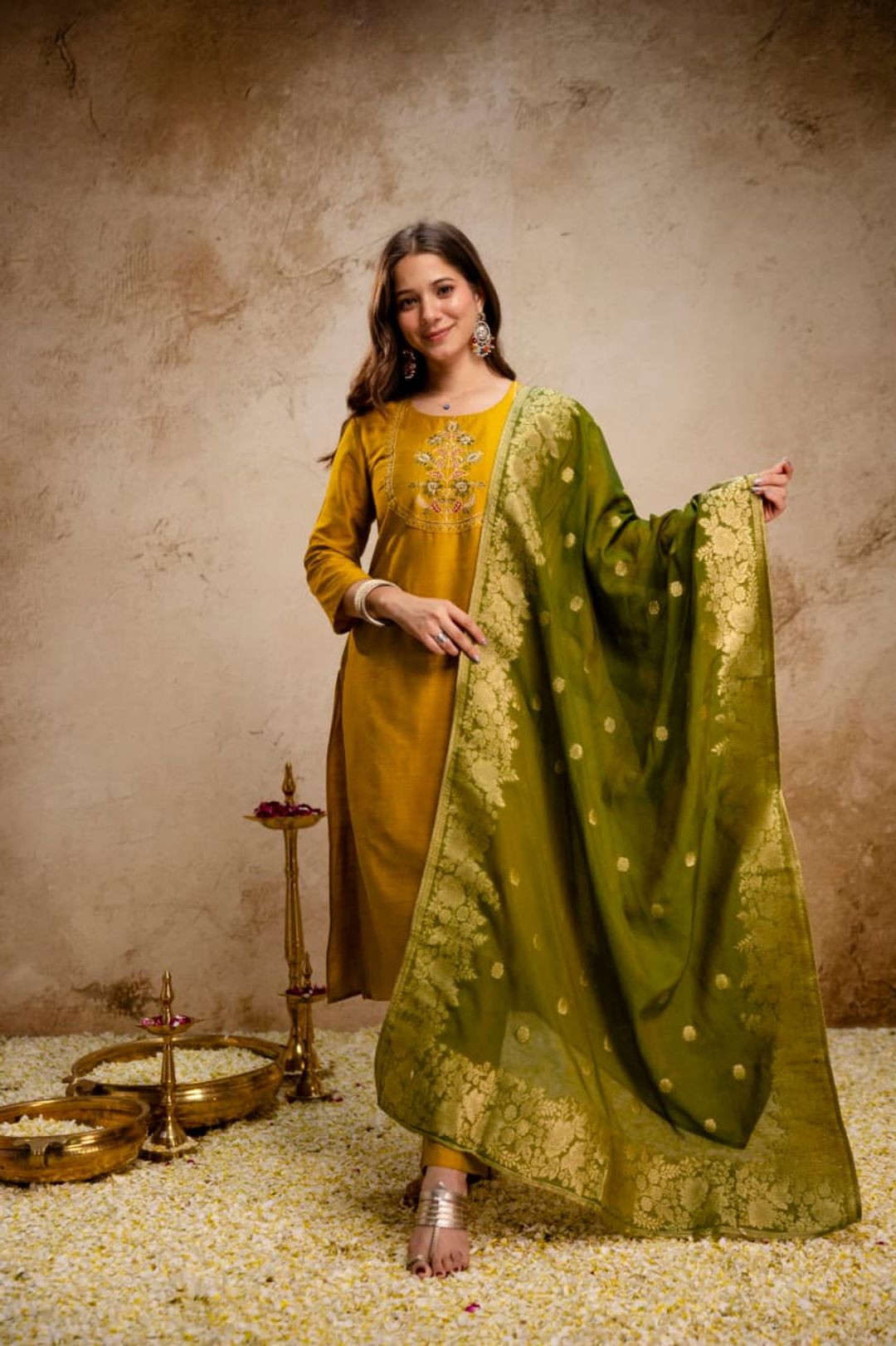 Mustard Yellow Embroidered Kurta Set for Women Online