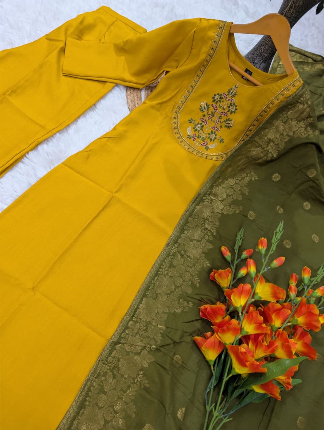 Mustard Yellow Embroidered Kurta Set for Women Online