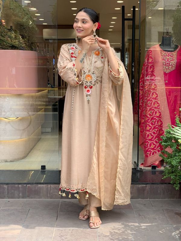 Beige Chanderi Silk Embroidered Kurta Set for Women | Varnavi