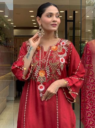 Deep Red Chanderi Silk Embroidered Kurta Set for Women