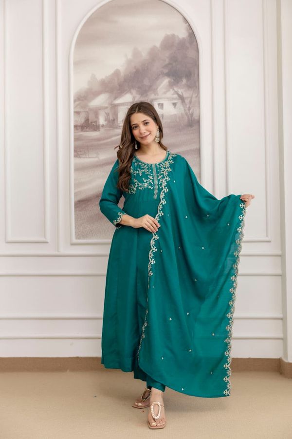 Teal Green Vichitra Silk Kurta Set Online