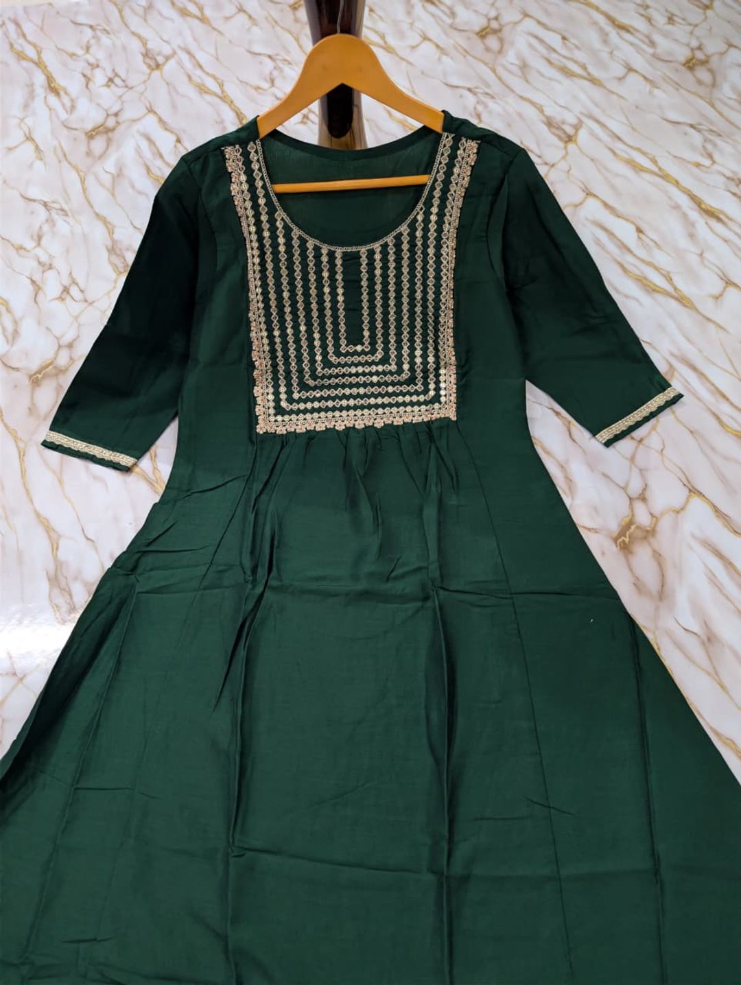 Emerald Green Embroidered Viscose Silk Kurti Set Online