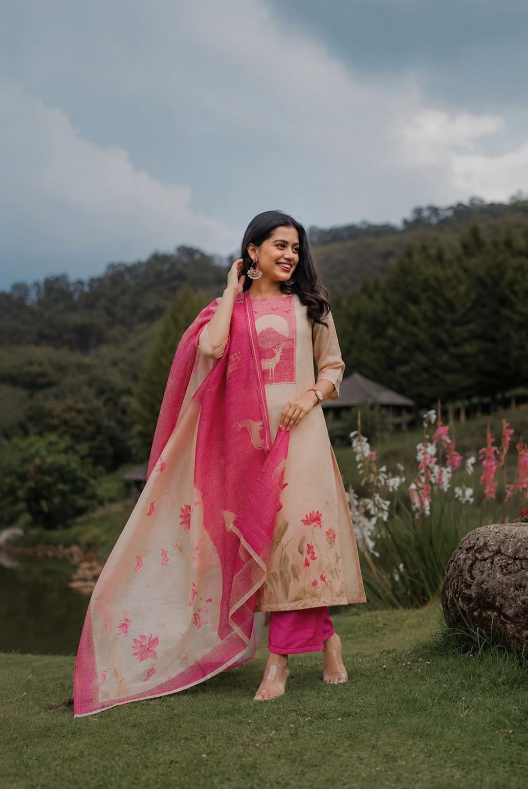 Buy Beige Pink Printed Zarna Silk Kurti Set Online