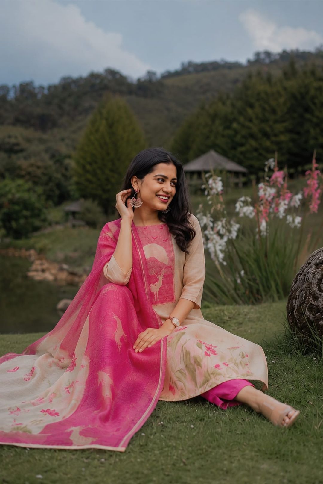 Buy Beige Pink Printed Zarna Silk Kurti Set Online