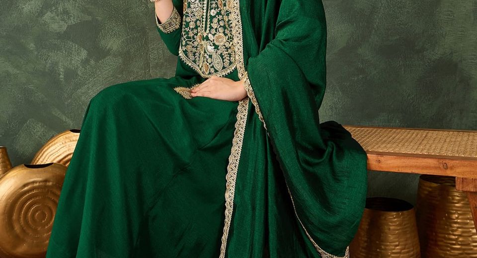 Jhumar Jewellery and Its Role in North Indian Wedding Outfits at Every Function