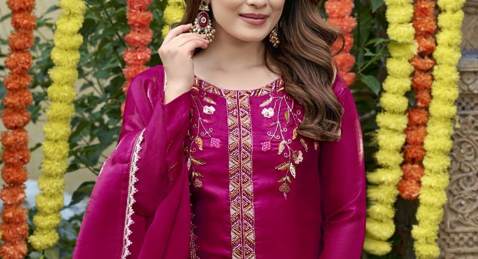 Jodhpur Fort Wedding Outfit With Comfortable Footwear That Travels Well