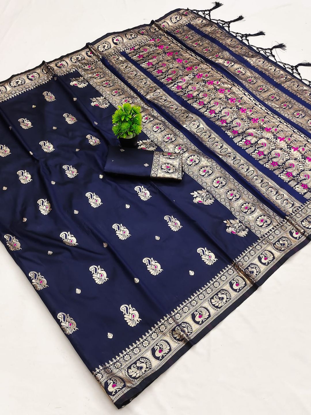 Premium Navy Blue Banarasi Paithani Silk Saree with Zari Buti | Varnavi