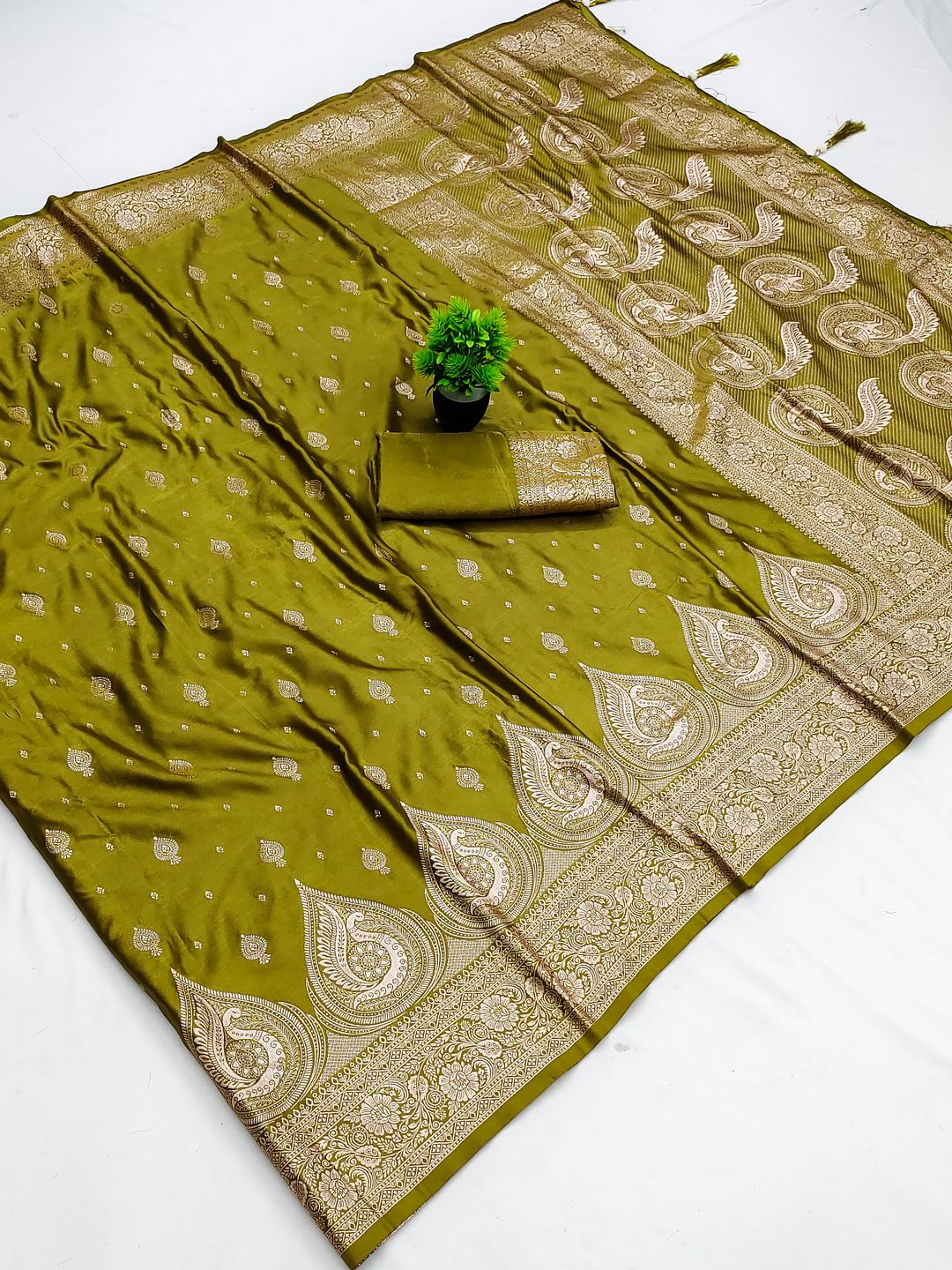 Mehndi Green Satin Silk Saree with Golden Zari | Varnavi