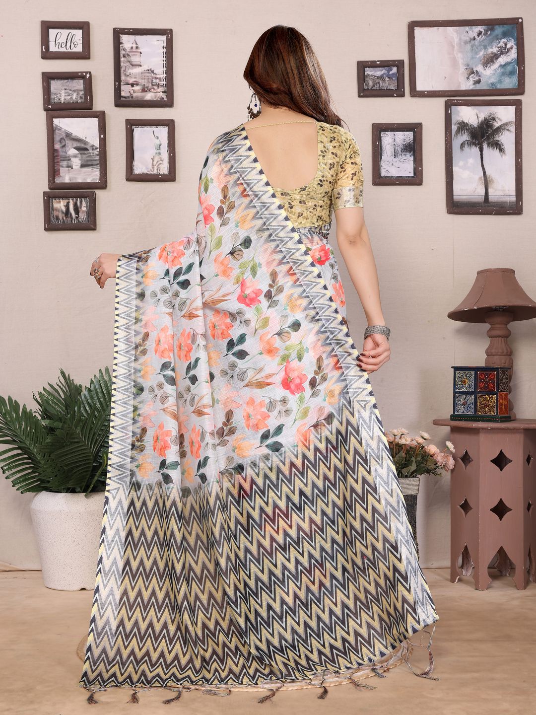 Buy Cream Floral Cotton Linen Saree with Printed Border | Varnavi