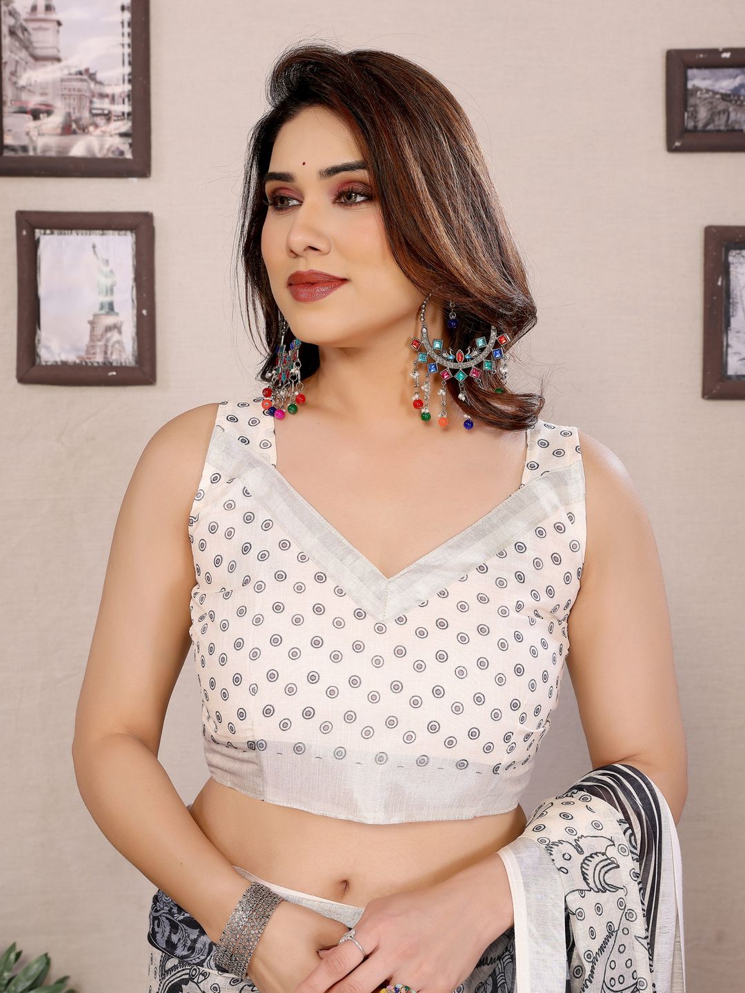 Cream and Black Floral Cotton Linen Saree with Digital Print