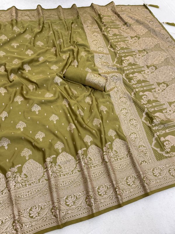 Varnavi Mehndi Green Jacquard Saree with Peacock Zari Border