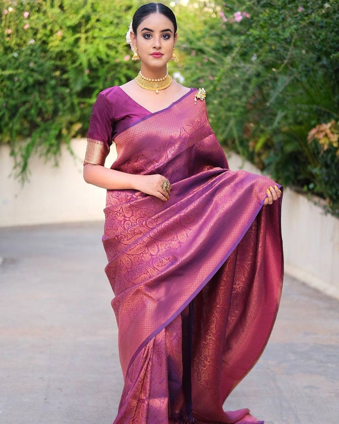 Rani Pink Banarasi Soft Silk Saree with Paisley Motifs