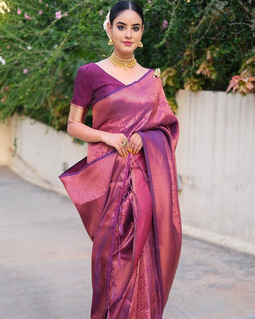 Rani Pink Banarasi Soft Silk Saree with Paisley Motifs