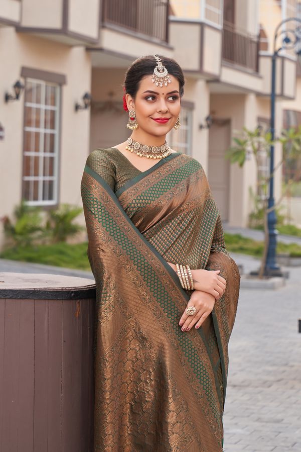 Varnavi Green Antique Gold Banarasi Soft Silk Saree with Jacquard Weaving