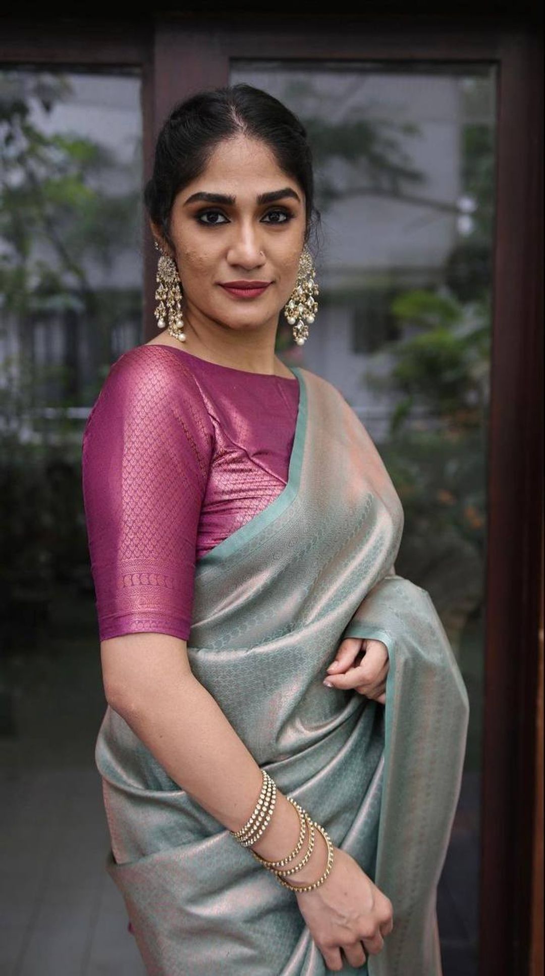 Silver Grey Banarasi Soft Silk Saree with Magenta Pallu