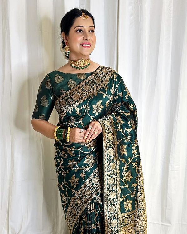 Varnavi Dark Green Banarasi Soft Silk Saree with Golden Floral Zari