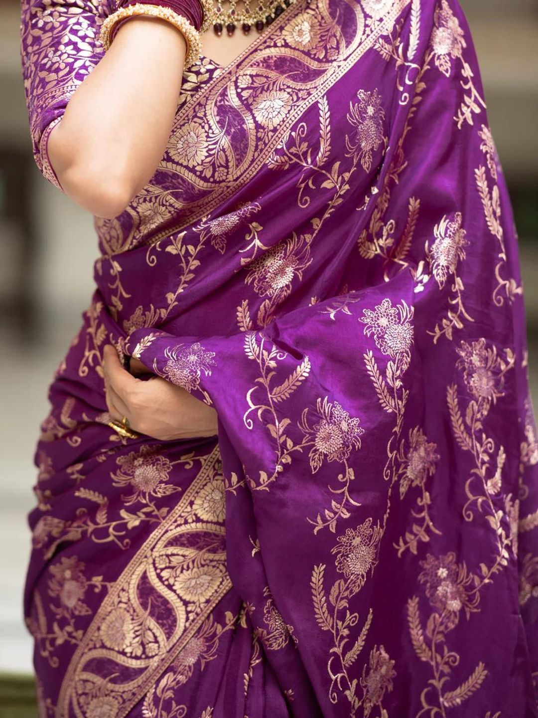 Purple Floral Zari Banarasi Soft Silk Saree for Weddings