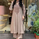 Customer photo 3